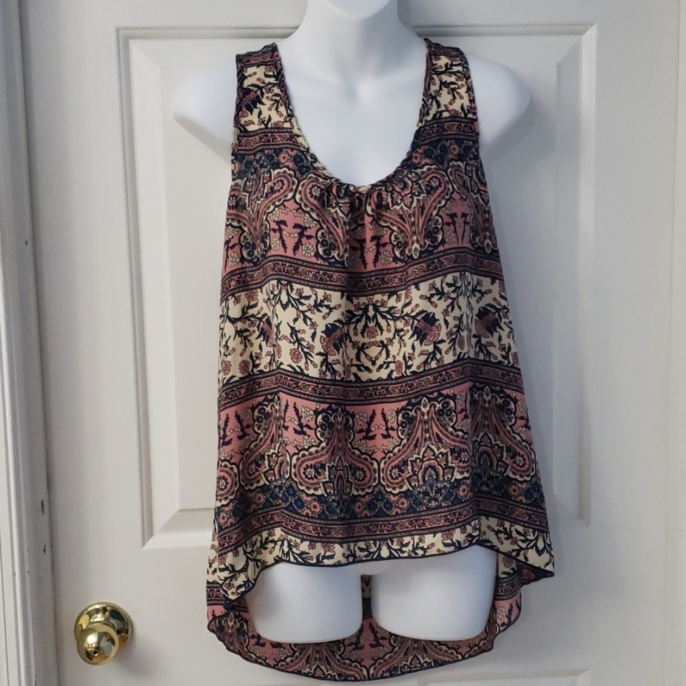 Love Culture flowy paisley tank - Picture 1 of 8